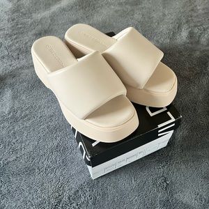 Platform sandals new